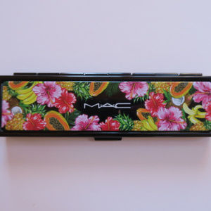 MAC Eyeshadow - Fruit a La La